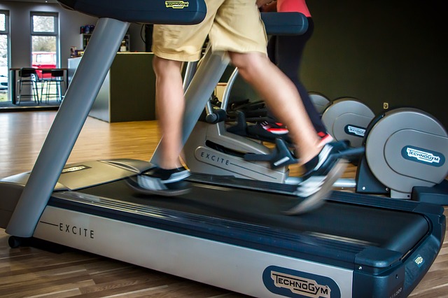Automatic motorized treadmill - types of treadmill